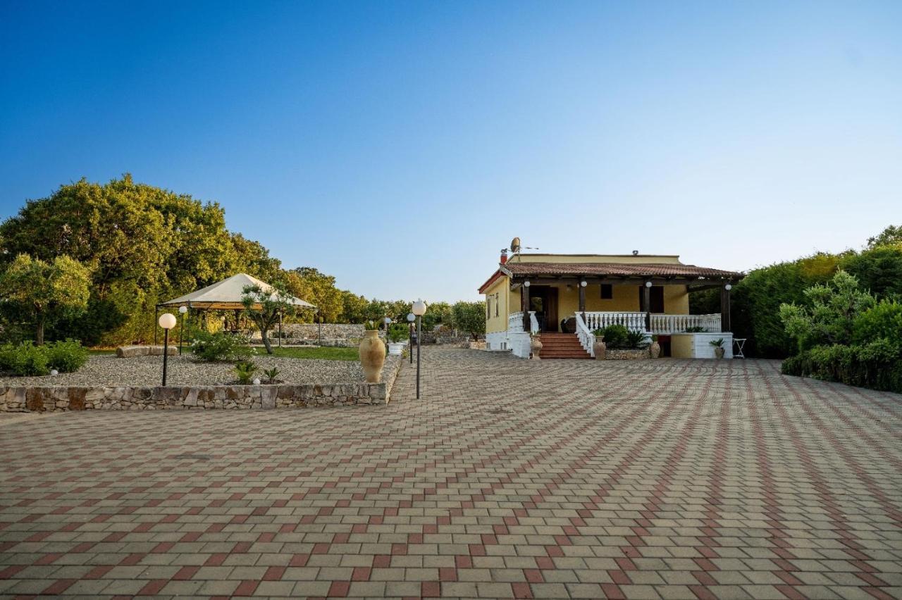 Villa Patrizia-Luxury Villa モットラ エクステリア 写真